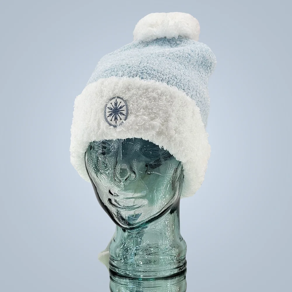 BUNDLE Barefoot Dreams x Disney Hat Beanie Frozen Heathered Ice Blue & Socks